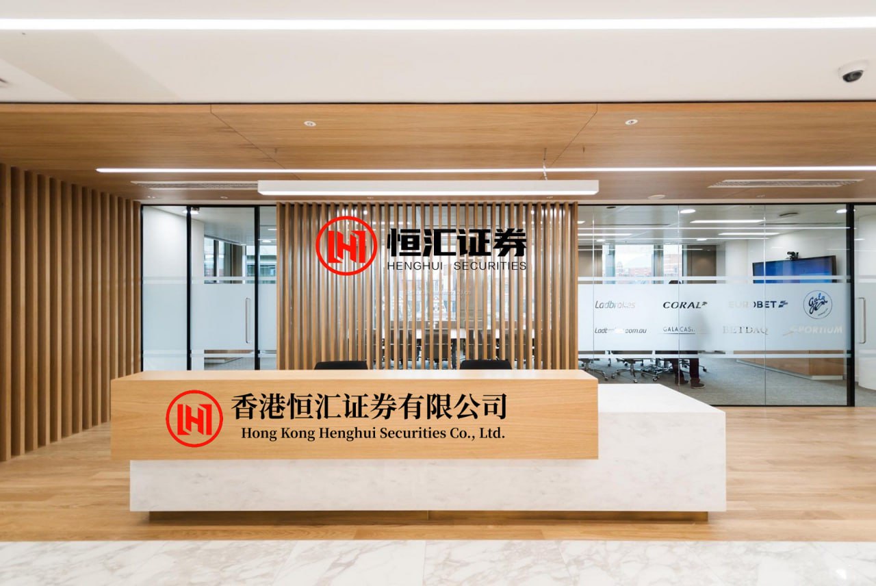 证配所 当游戏画面越来越真，他们用真人演出模糊的游戏世界